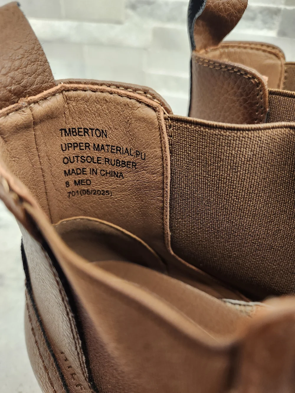 Tommy Hilfiger Berton Chelsea Boots Brown Men's Size 8 NWOB